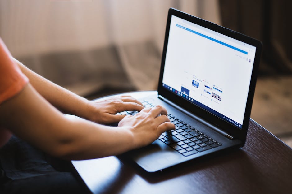 The Integration of Social Media into CRM Software Strategies